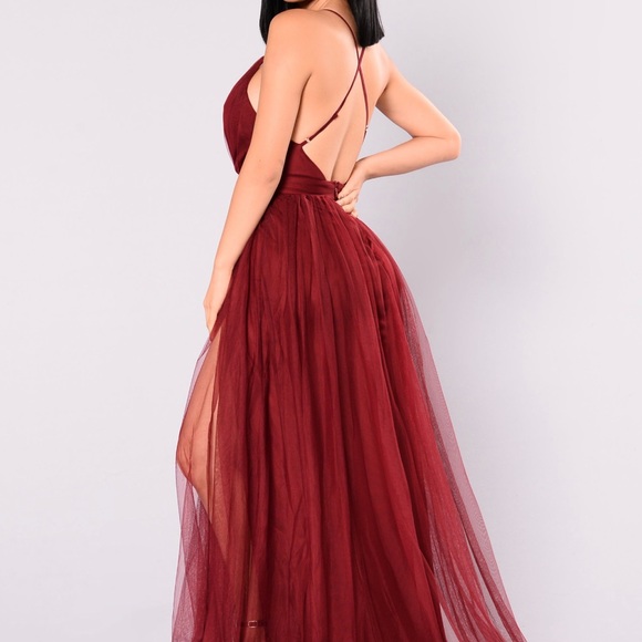 NEW MAXI DRESS - Picture 2 of 4